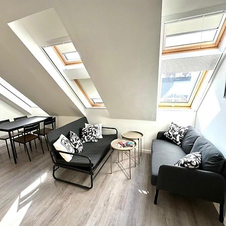 Palace Quarter 2 Peaceful Modern Central Top Floor Apartment Budapešť Exteriér fotografie